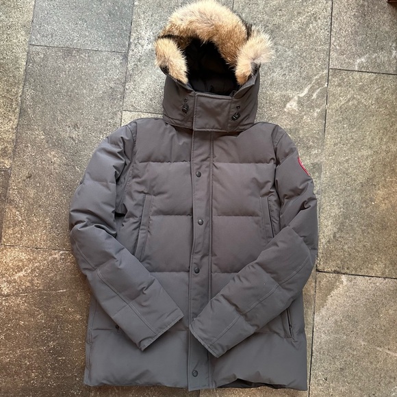 Canada Goose Wyndham Parka Mens Graphite Gray Size XL Real Fur Hood 3808M - Picture 2 of 16